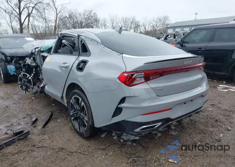 2022 Kia K5 Gt-Line z USA, uszkodzony, nr VIN 5XXG64J23NG157788
